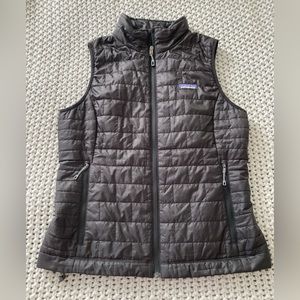 Patagonia Womems Nano Puff Vest Medium